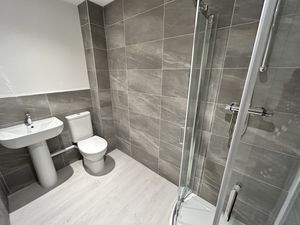 Photo 18- click for photo gallery